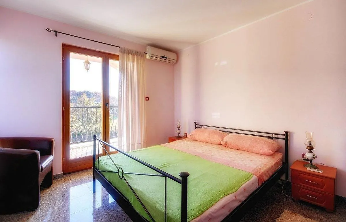 Holiday home Villa Fatima Valtura Croatia