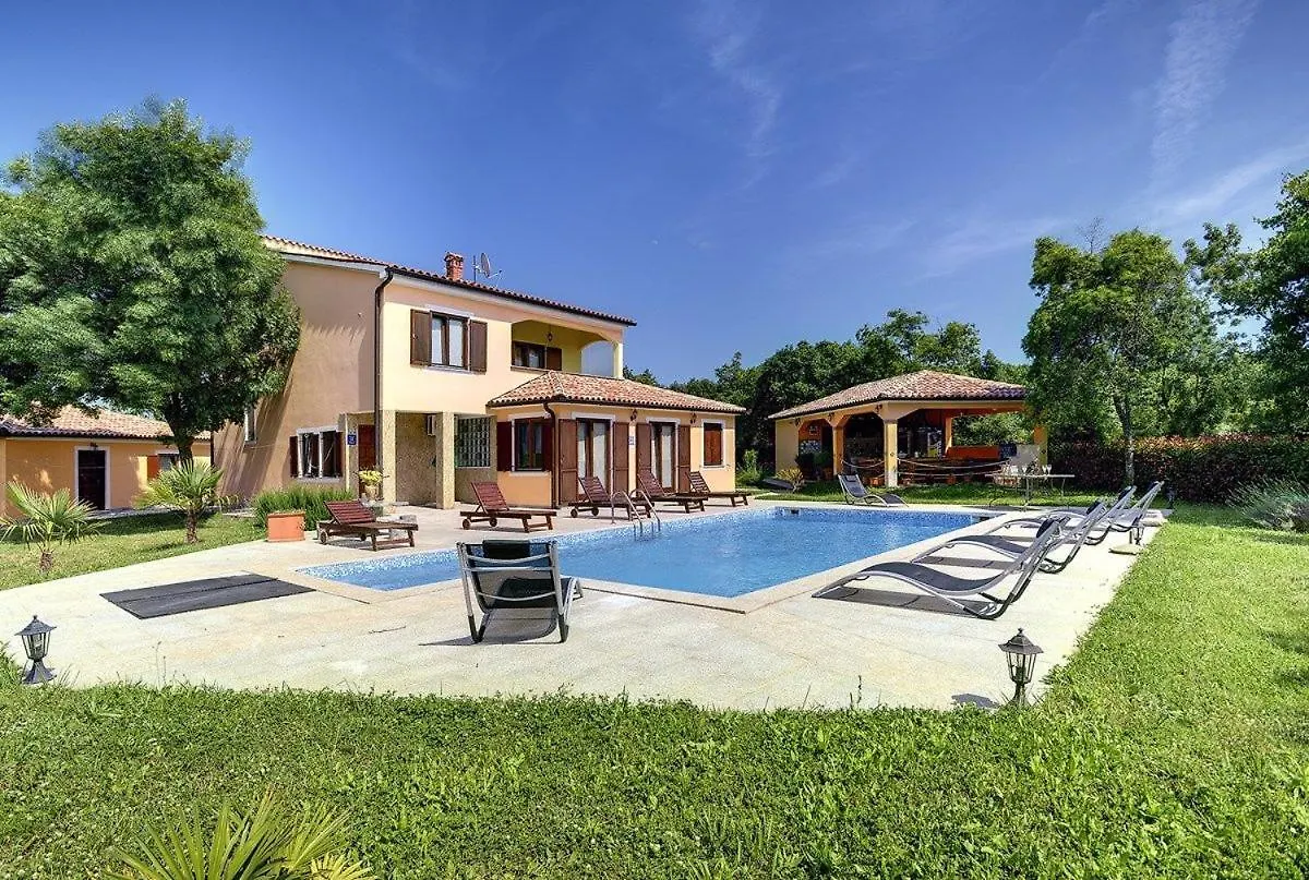 Villa Fatima Valtura Holiday home